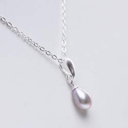 PZ066B_03_přívěsek s perlou stříbrný