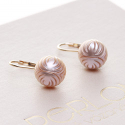 zlaté náušnice s perlou