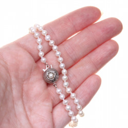 PH302_04_bílý perlový náhrdelník_4-38