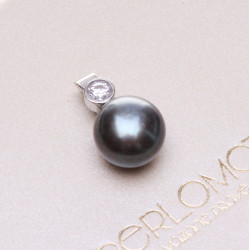 PZ076_02_perlový přívěsek se zirkonem 9mm černý