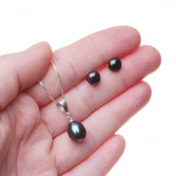 PT003_03_Stříbrný perlový set černý s puzetkami