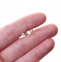 PP032_04_stříbrné perlové náušnice šroubky bílé perly 3 mm