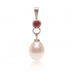 stříbrný přívěsek s perlou a granátem