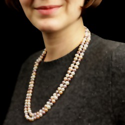 dlouhý perlový náhrdelník tricolor