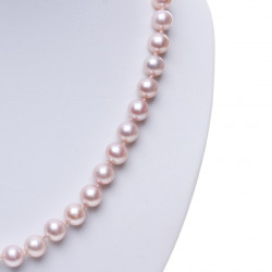 lila perlový náhrdelník